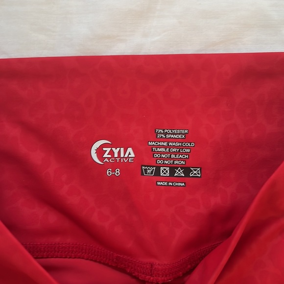 Zyia Red Leopard Scrunchy What Light n Tight Hi-Rise 7/8 - Picture 6 of 13